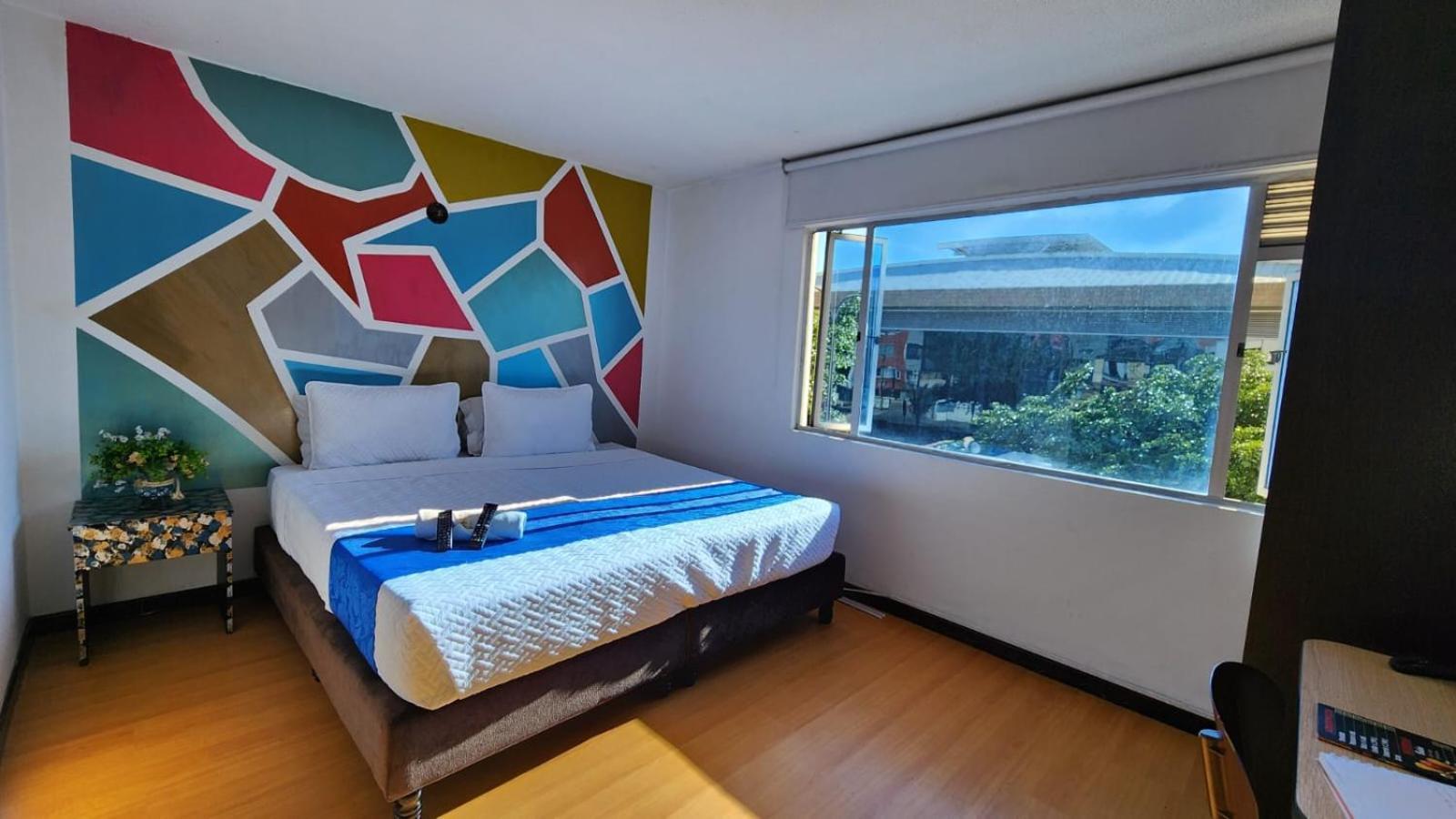 Hotel Blue Zafiro โบโกตา ภายนอก รูปภาพ