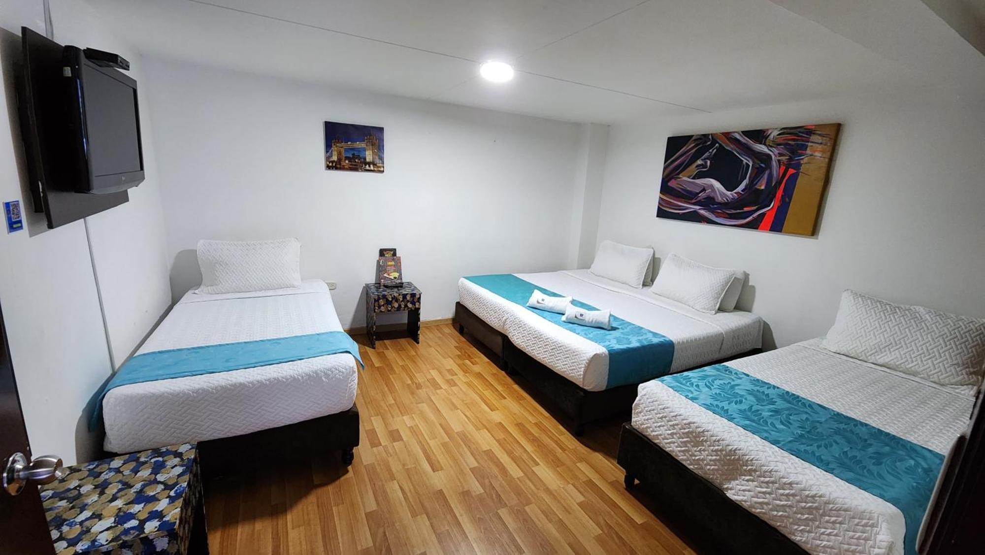 Hotel Blue Zafiro โบโกตา ภายนอก รูปภาพ